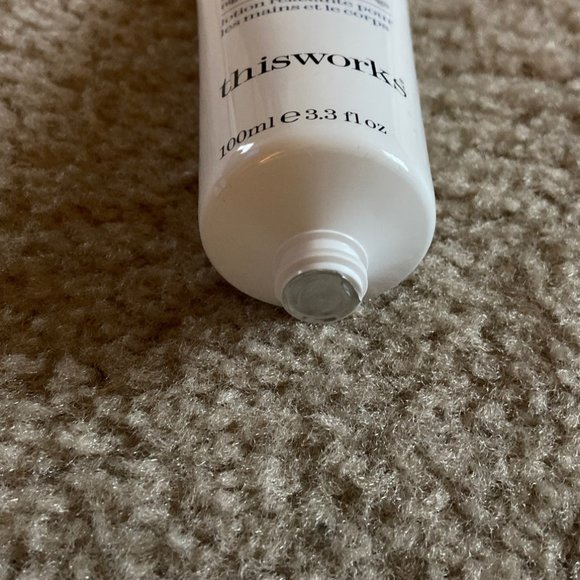 New with seal - THIS WORKS- Deep sleep body cocoon - Picture 2 of 2